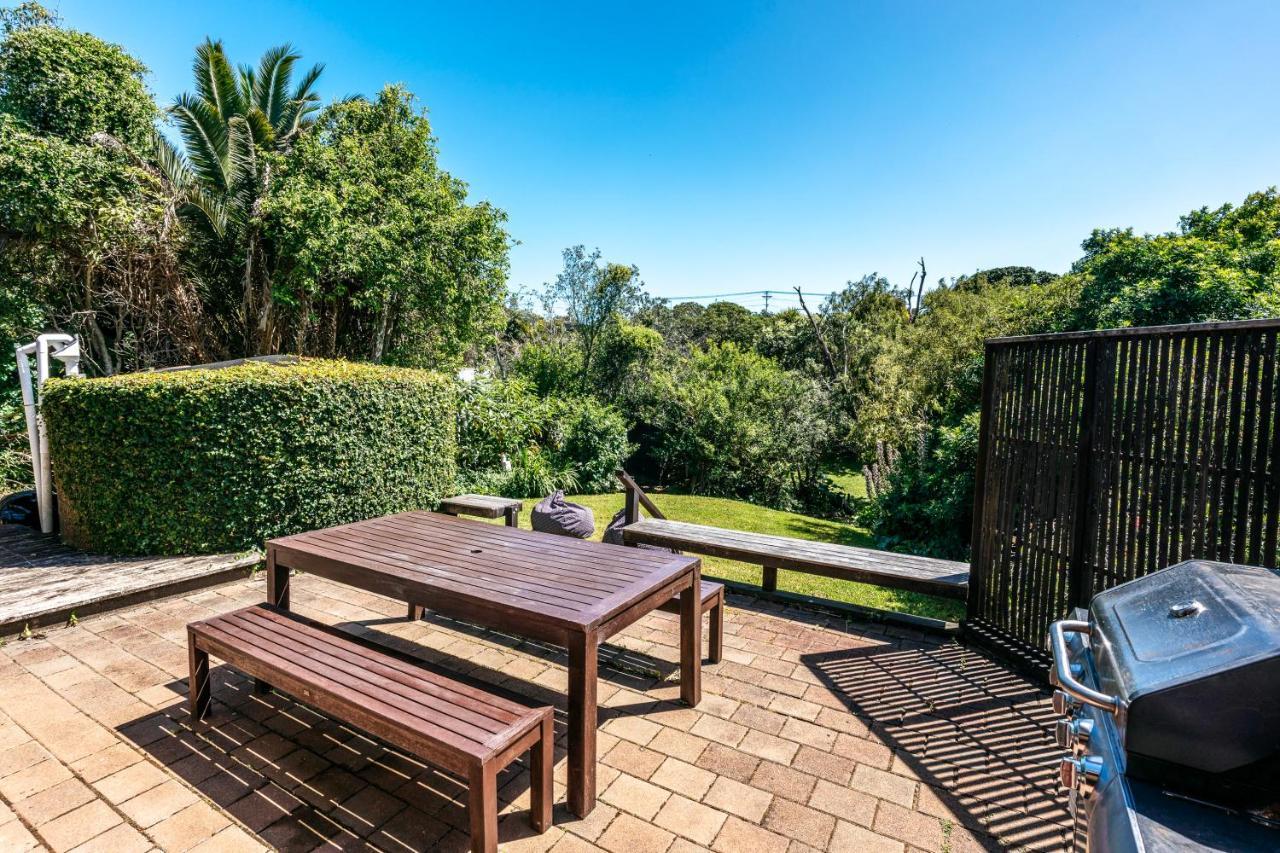 Relax On Ridge Villa Oneroa Bagian luar foto