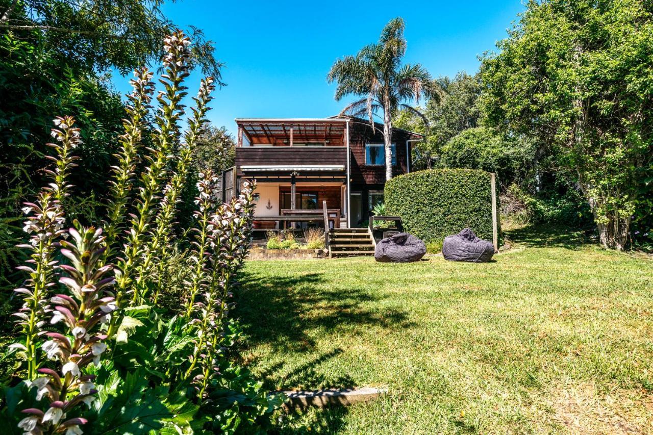 Relax On Ridge Villa Oneroa Bagian luar foto